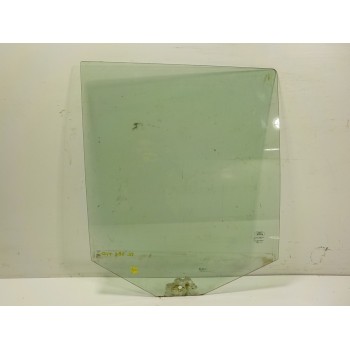 CRISTAL PUERTA TRASERO DERECHO LR012226 
