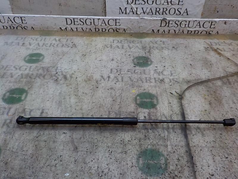 Recambio de amortiguadores maletero / porton para ford fiesta (ccn) trend referencia OEM IAM 1666068  