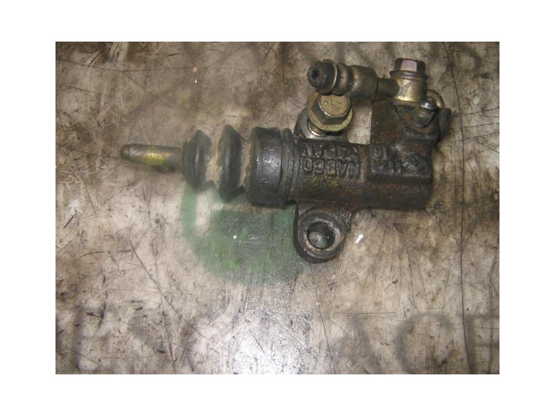 Recambio de bombin embrague para nissan almera (n15) gx referencia OEM IAM   