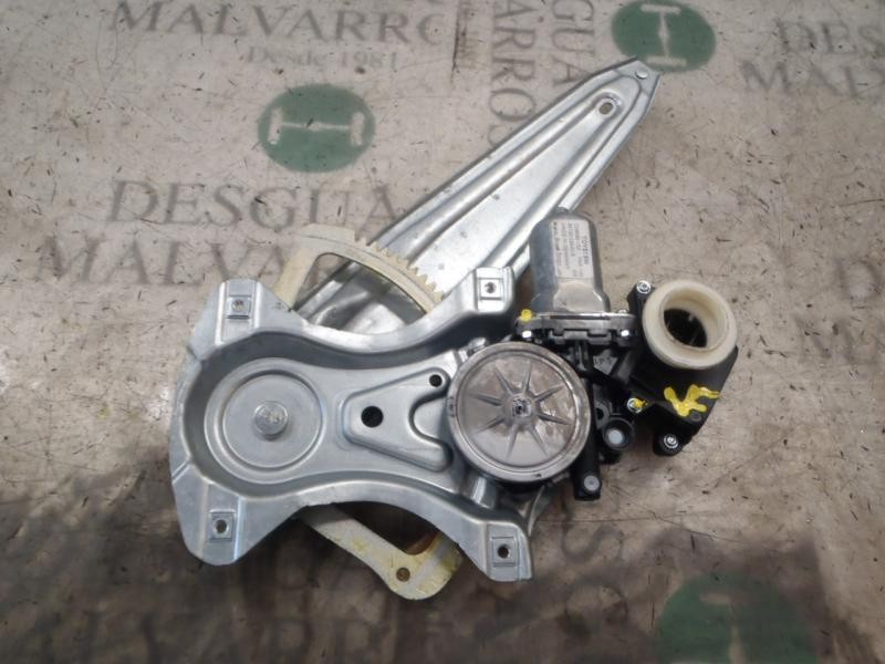 Recambio de elevalunas trasero derecho para toyota auris 1.8 16v (híbrido) referencia OEM IAM 6983002430 8570202020 961919101