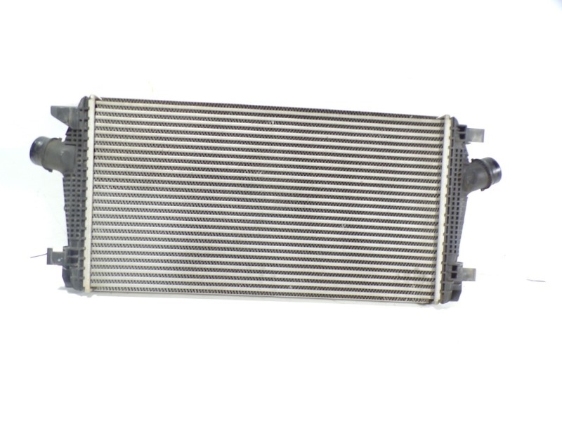 Recambio de intercooler para opel astra j lim. 1.6 cdti dpf referencia OEM IAM 55570009 13267647 