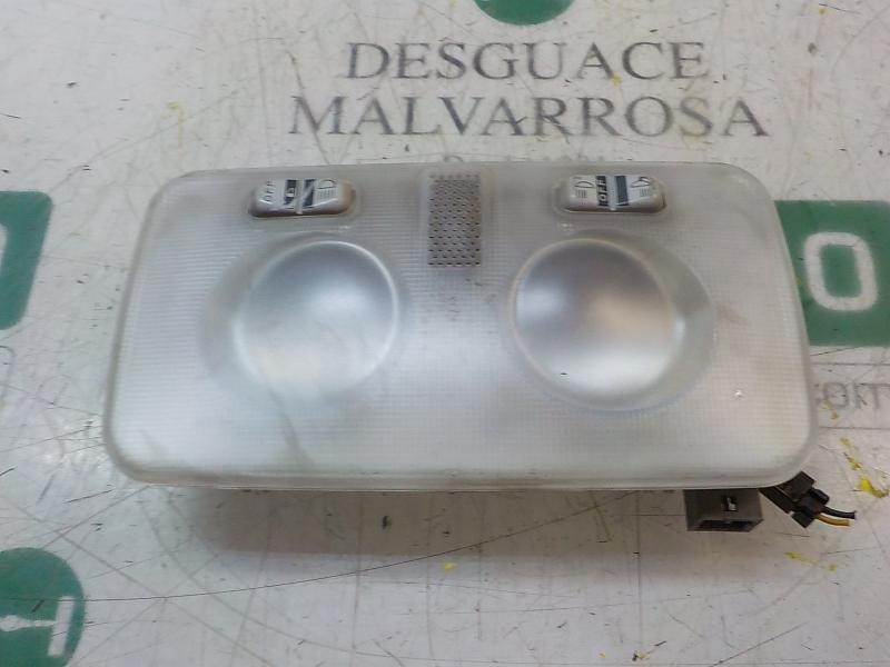 Recambio de piloto interior para fiat grande punto (199) 1.3 16v jtd cat referencia OEM IAM 735533394  