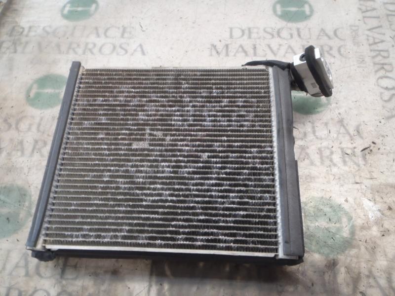 Recambio de evaporador aire acondicionado para toyota auris 1.8 16v (híbrido) referencia OEM IAM 8850102300  