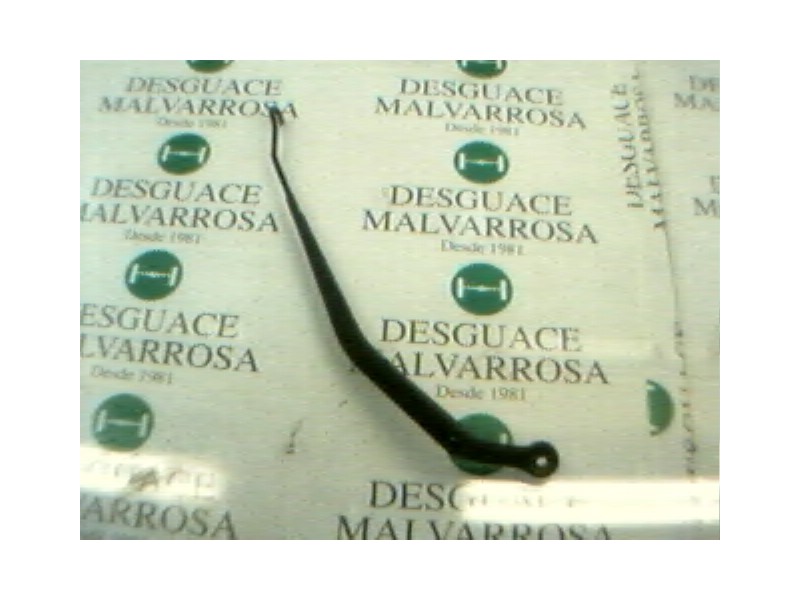 Recambio de brazo limpia delantero derecho para nissan vanette cargo vanette cargo caja cerrada referencia OEM IAM   