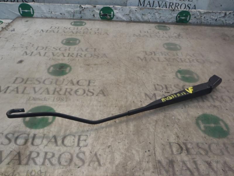 Recambio de brazo limpia delantero izquierdo para citroën c3 1.4 hdi cool referencia OEM IAM   