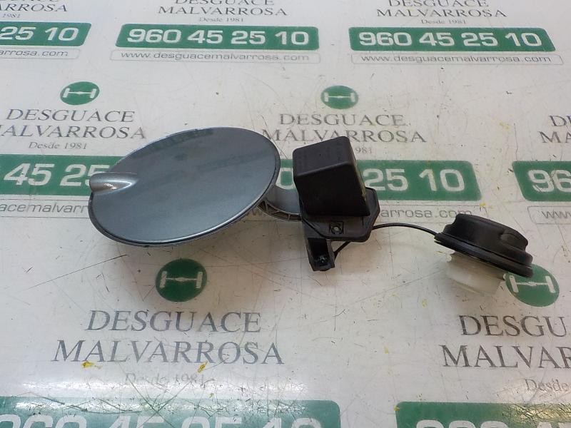 Recambio de tapa combustible para opel corsa d selective referencia OEM IAM 93189519  