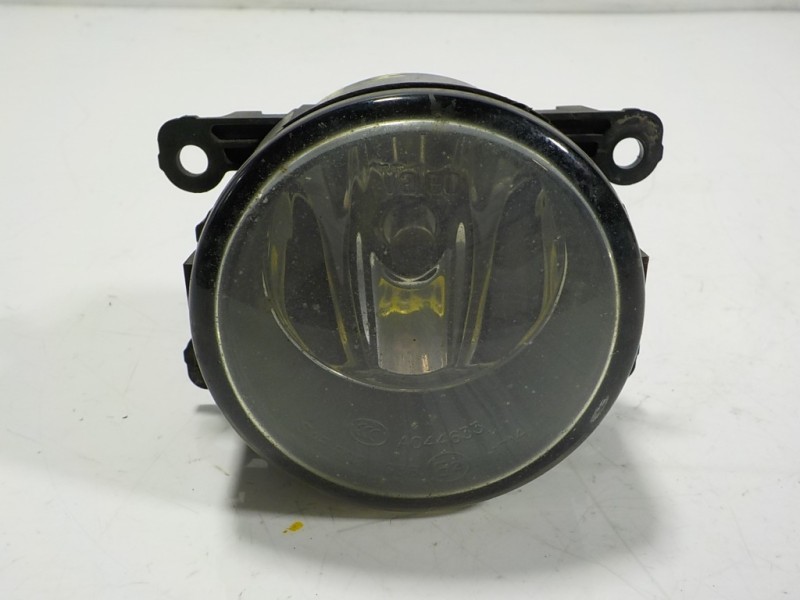 Recambio de faro antiniebla izquierdo para renault kangoo 1.5 dci diesel cat referencia OEM IAM 8200074008 8200074008 