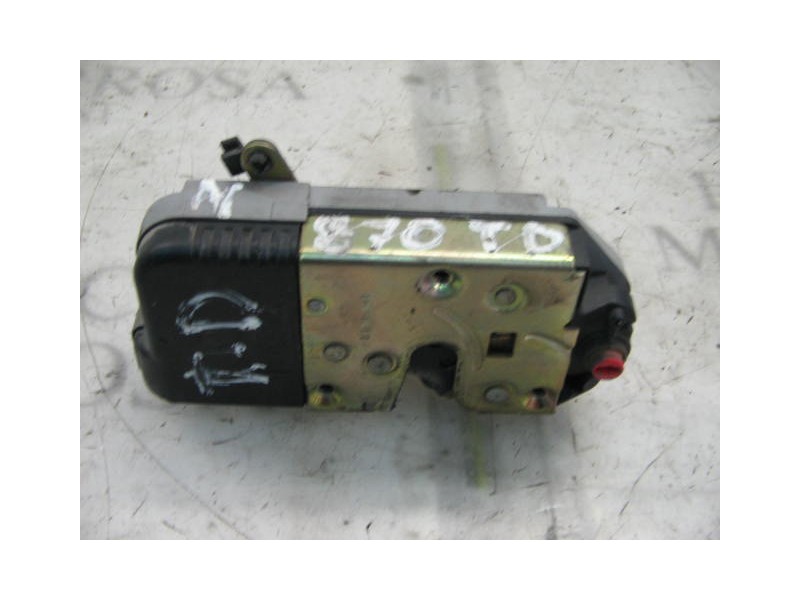 Recambio de cerradura puerta trasera derecha para peugeot 406 berlina (s1/s2) stdt referencia OEM IAM   