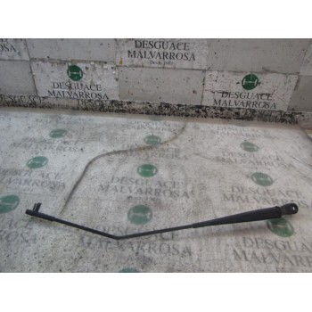 BRAZO LIMPIA DELANTERO DERECHO 