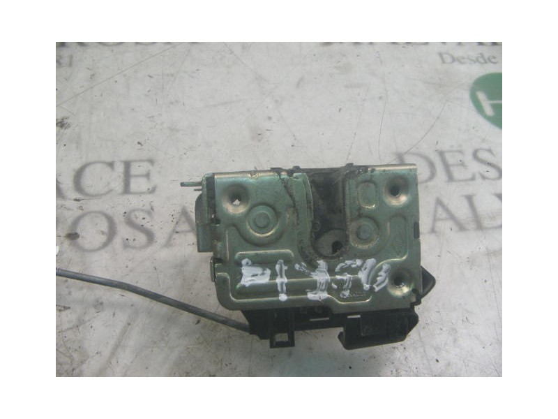 Recambio de cerradura puerta delantera izquierda para renault megane i classic (la0) 1.6e rn referencia OEM IAM   