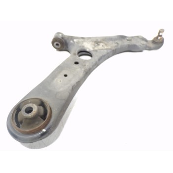 BRAZO SUSPENSION INFERIOR DELANTERO DERECHO 54501A2600 