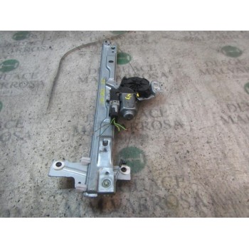 ELEVALUNAS DELANTERO IZQUIERDO 