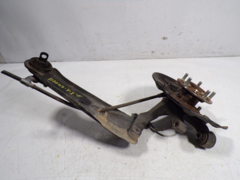 Recambio de mangueta trasera izquierda para kia ceed 1.6 crdi cat referencia OEM IAM 52710G4AA0  