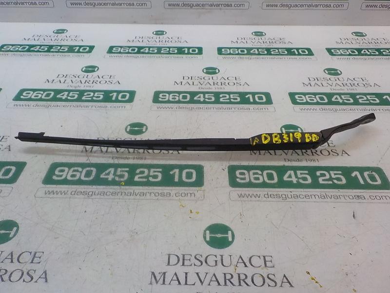 Recambio de brazo limpia delantero derecho para citroën c4 coupe vts referencia OEM IAM   