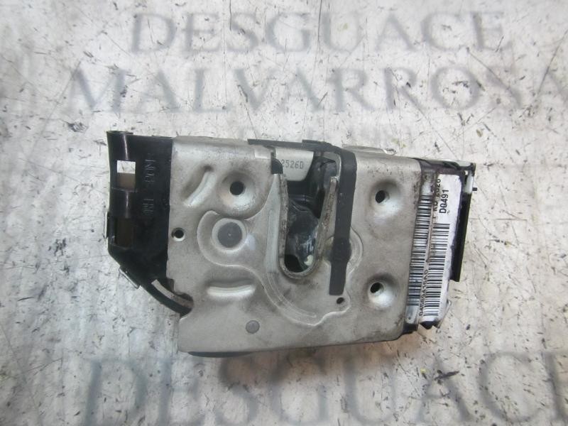 Recambio de cerradura puerta delantera derecha para chrysler jeep compass 2.0 crd cat referencia OEM IAM 4589416AA  