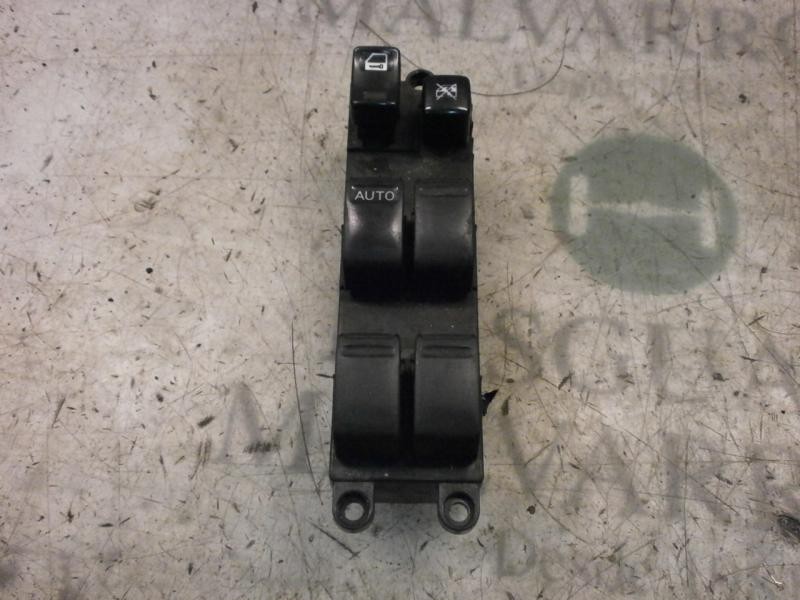 Recambio de mando elevalunas delantero izquierdo para nissan almera tino (v10m) visia referencia OEM IAM   