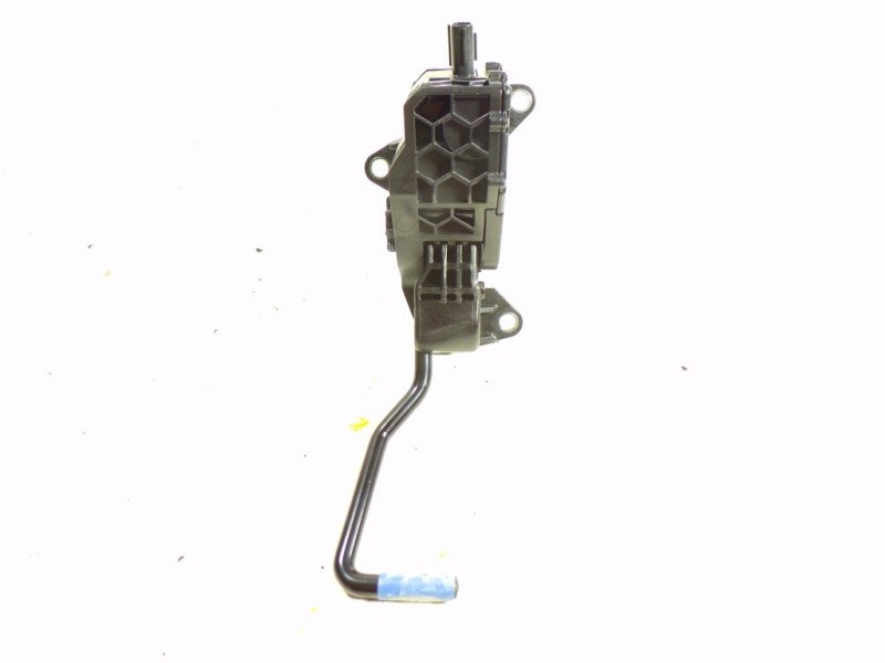 Recambio de potenciometro pedal para toyota rav4 hybrid fwd referencia OEM IAM 7811033141 7811033141 2701001046
