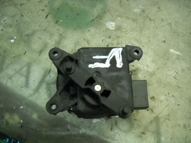 Recambio de motor apertura trampillas climatizador para opel vectra c berlina club referencia OEM IAM   