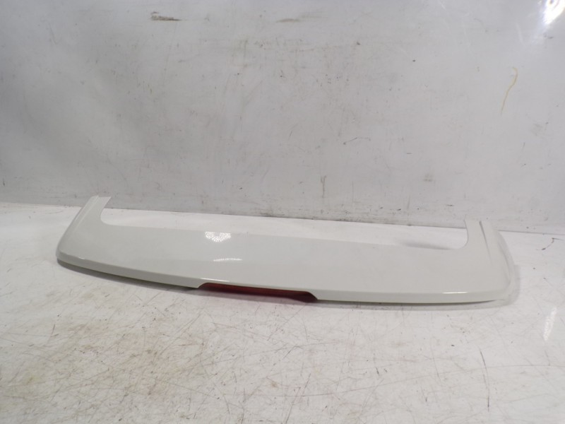 Recambio de aleron trasero para opel mokka 1.6 cdti dpf referencia OEM IAM 95287149  