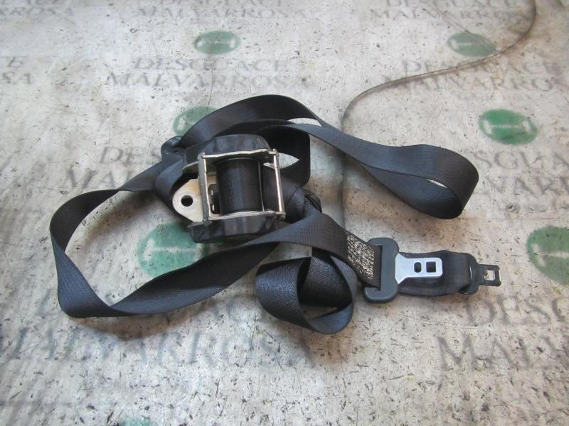 Recambio de cinturon seguridad trasero central para chrysler jeep compass 2.0 crd cat referencia OEM IAM 1AC87XDVAA  