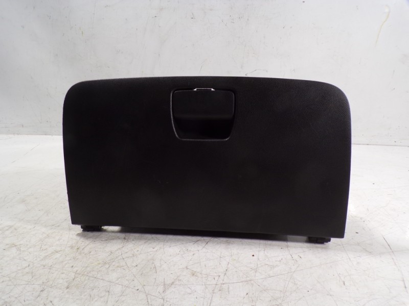 Recambio de guantera para opel mokka 1.6 cdti dpf referencia OEM IAM 42476068  