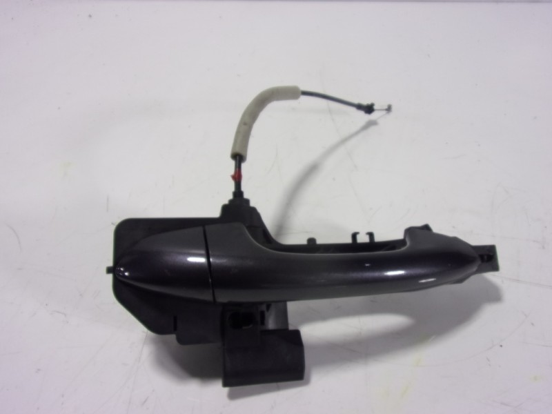 Recambio de maneta exterior trasera derecha para kia cee´´d 1.6 gdi cat referencia OEM IAM 82661A2500  