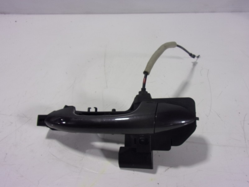 Recambio de maneta exterior trasera izquierda para kia cee´´d 1.6 gdi cat referencia OEM IAM 82651A2500  