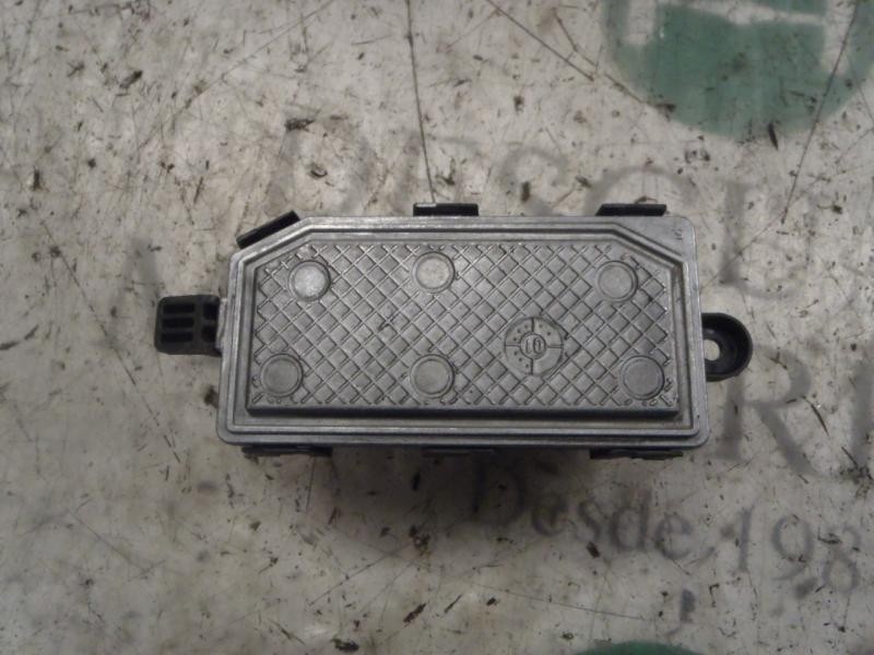 Recambio de resistencia calefaccion para ford focus lim. (cb8) trend referencia OEM IAM 1512406 6G9T19E624DB 