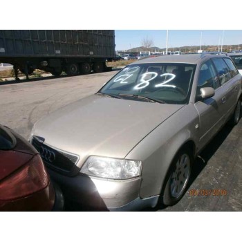 AUDI A6 AVANT (4B5)