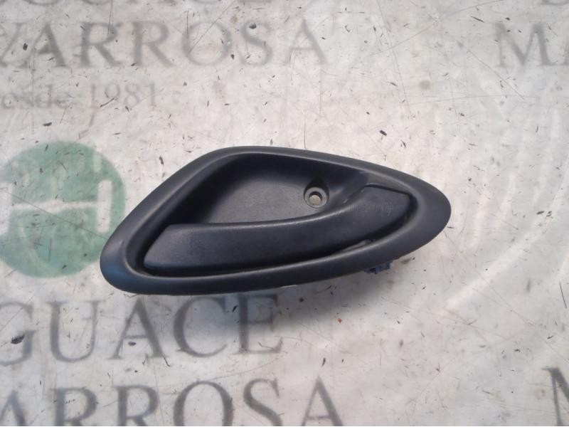 Recambio de maneta interior trasera derecha para honda jazz (gd1/5) 1.4 ls referencia OEM IAM 72120SAA003ZA  