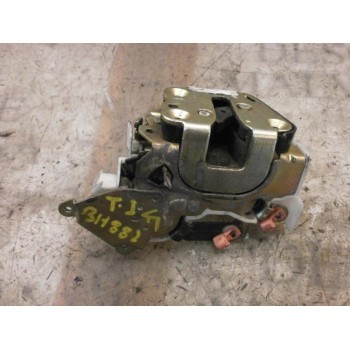 CERRADURA PUERTA TRASERA IZQUIERDA 