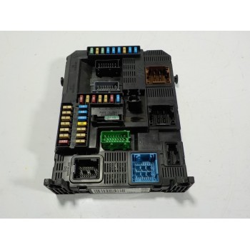 CAJA RELES / FUSIBLES 1617304880 981985008000 1663368780