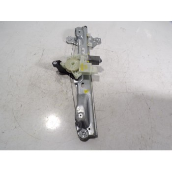 ELEVALUNAS DELANTERO DERECHO 80700HV00D 80700HV00D 