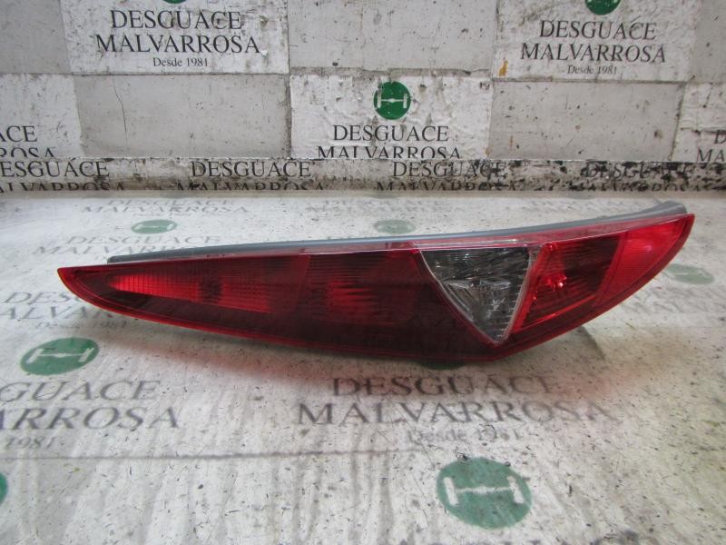 Recambio de piloto trasero izquierdo para fiat punto berlina (188) 1.4 16v dynamic referencia OEM IAM   