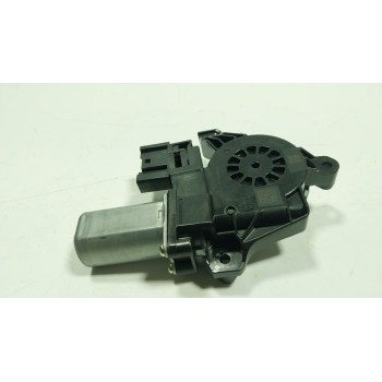 MOTOR ELEVALUNAS DELANTERO IZQUIERDO 67625A18F13 67625A18F14 