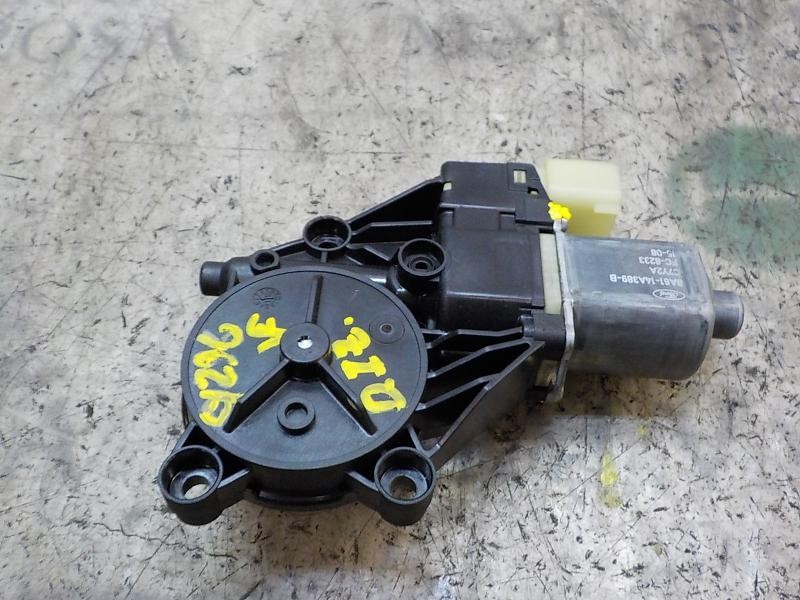 Recambio de motor elevalunas delantero izquierdo para ford fiesta (ccn) trend referencia OEM IAM 1852321  