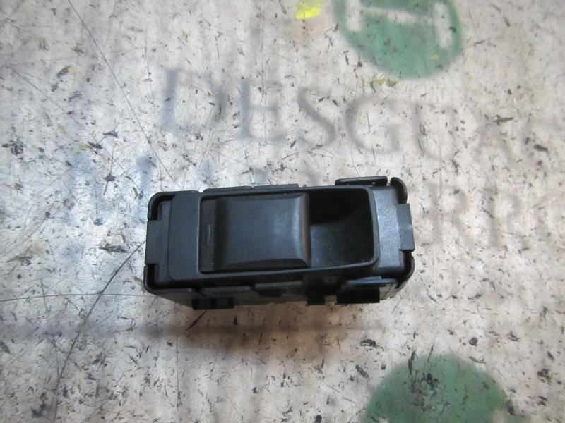 Recambio de mando elevalunas delantero derecho para chrysler jeep compass 2.0 crd cat referencia OEM IAM 56040693AD  