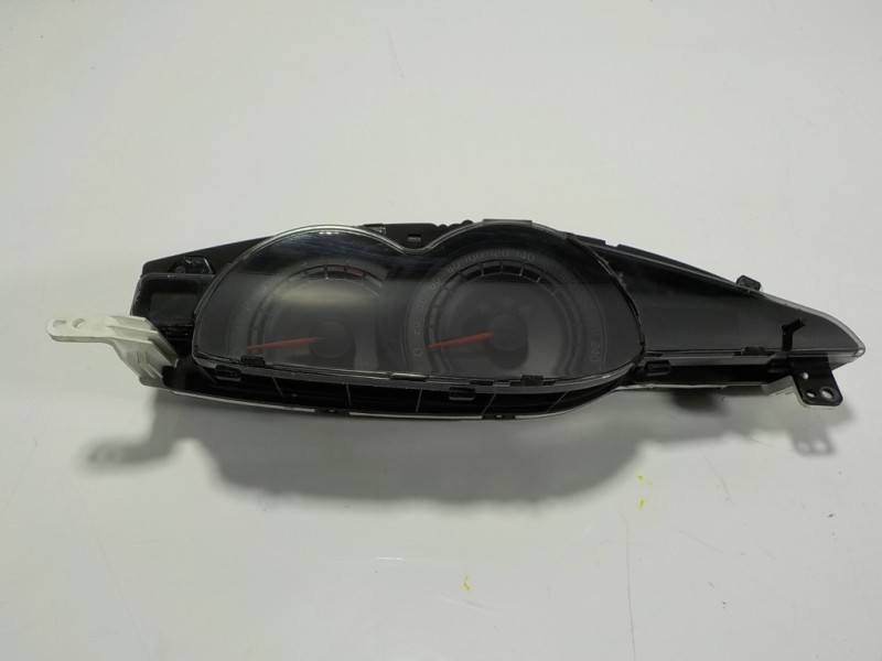 Recambio de cuadro instrumentos para toyota verso 1.6 16v cat referencia OEM IAM 838000FA51 838000FA51 