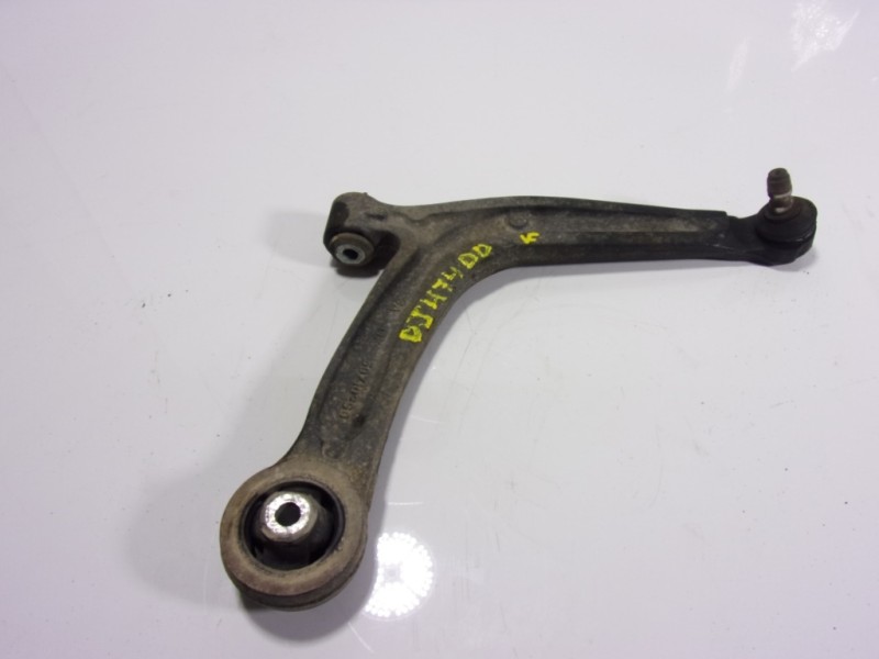 Recambio de brazo suspension inferior delantero derecho para fiat nuova 500 (150) 1.2 cat referencia OEM IAM 51857022  