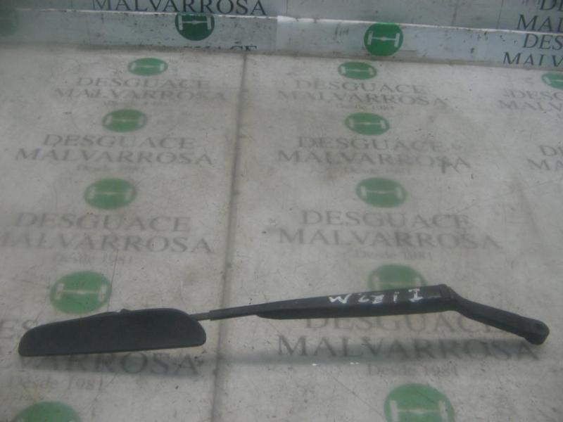 Recambio de brazo limpia delantero derecho para hyundai accent (lc) gls referencia OEM IAM   