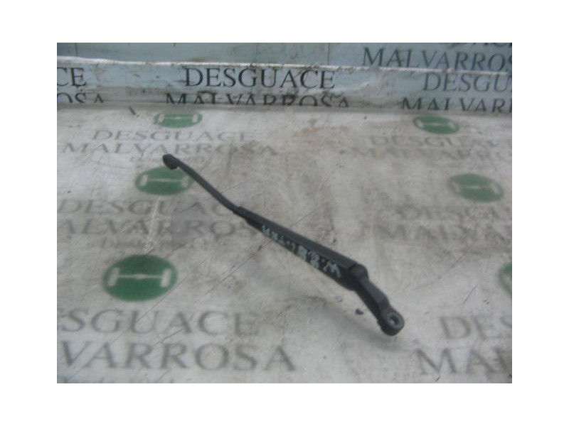 Recambio de brazo limpia trasero para hyundai accent (lc) gls referencia OEM IAM   