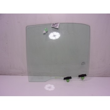 CRISTAL PUERTA TRASERO IZQUIERDO 681040D011 