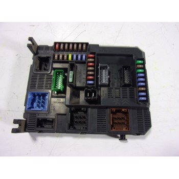 CAJA RELES / FUSIBLES 1612139080 9807531680 