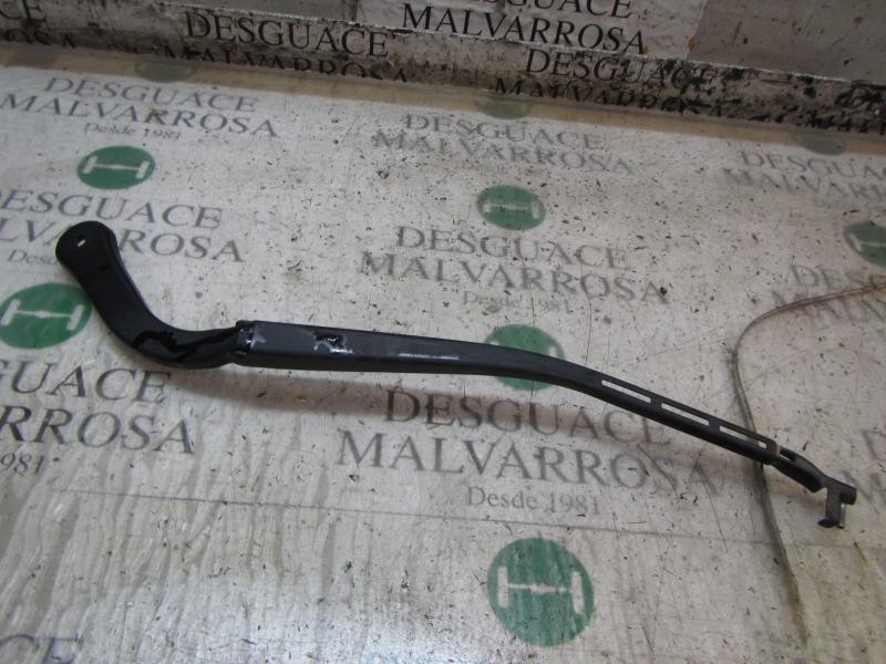 Recambio de brazo limpia delantero derecho para bmw serie 3 coupe (e92) 330d referencia OEM IAM 61619449916  