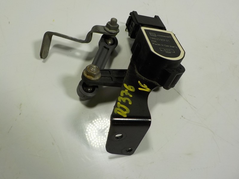 Recambio de sensor para mclaren 570s spider p13 referencia OEM IAM  11M0253CP01 