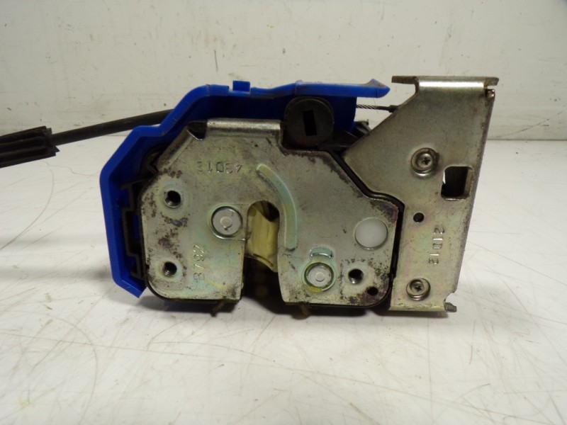 Recambio de cerradura puerta delantera derecha para fiat 500 l (330) pop star referencia OEM IAM 52018118  