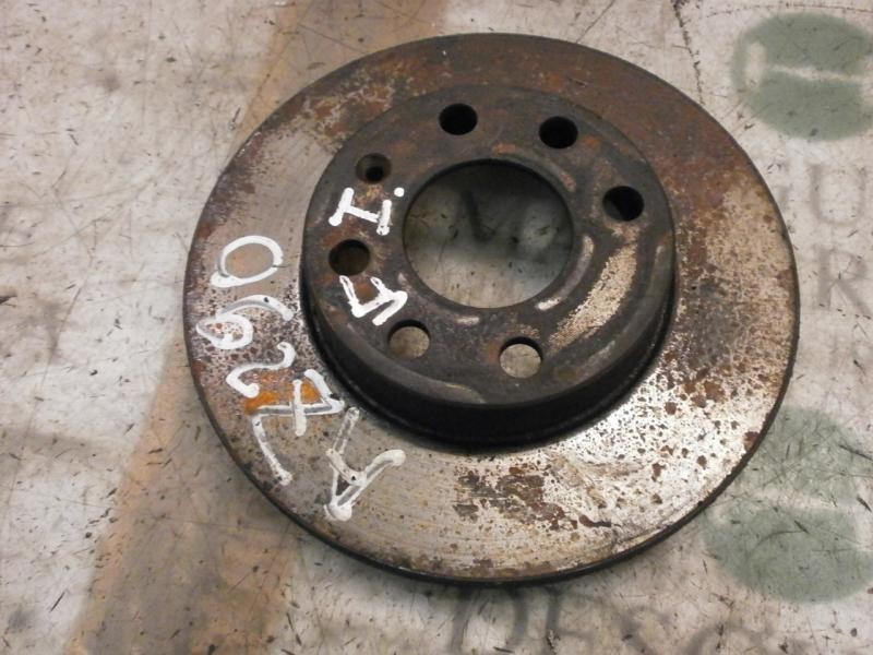 Recambio de disco freno delantero para opel corsa a referencia OEM IAM   