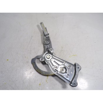 ELEVALUNAS TRASERO DERECHO 827208148R 966415103 966415103