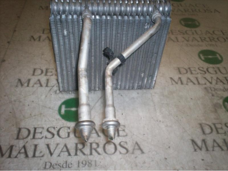 Recambio de evaporador aire acondicionado para ford fiesta (cbk) ghia referencia OEM IAM   