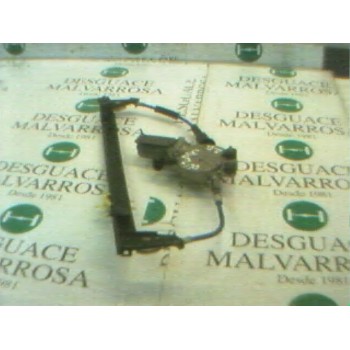 ELEVALUNAS DELANTERO DERECHO 